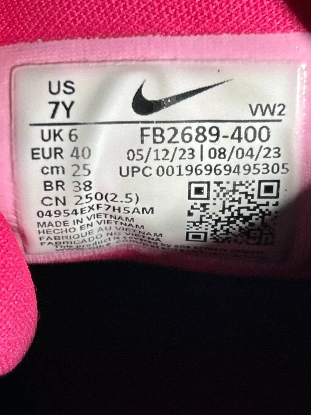 Nike Air Zoom Crossover 2 Boys Basketball Shoes Youth Size 7 7Y Black Sneakers